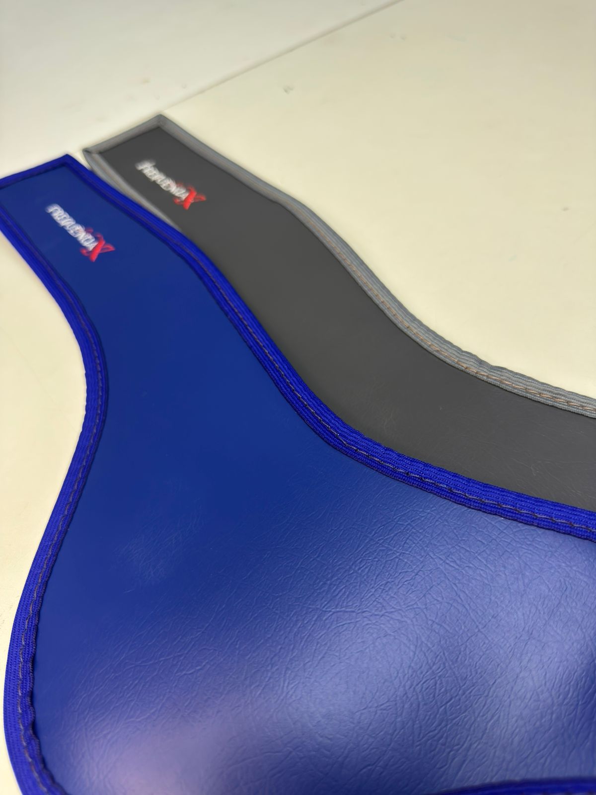 PROTETOR DE TIREÓIDE DE CHUMBO ADULTO